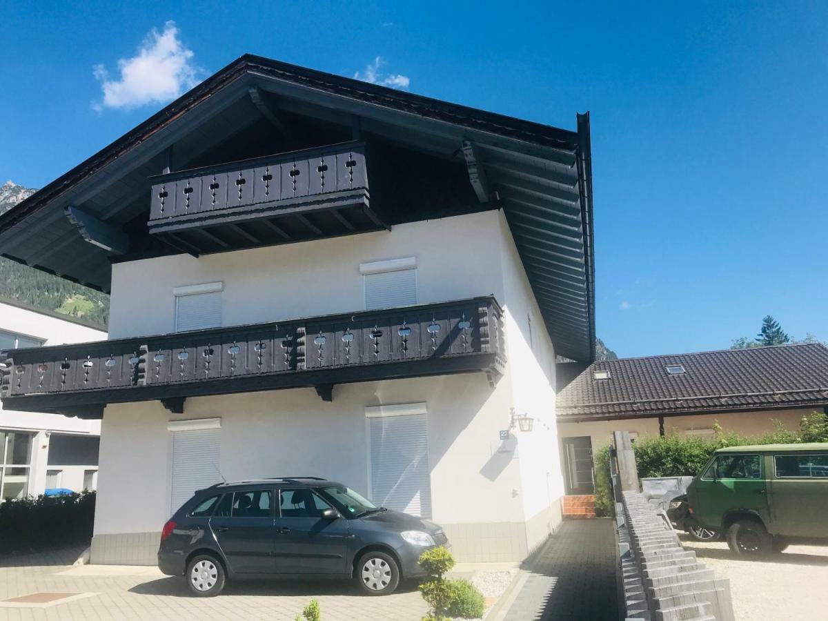 Ferienhaus Butterfly ガルミッシュ・パルテンキルヒェン エクステリア 写真