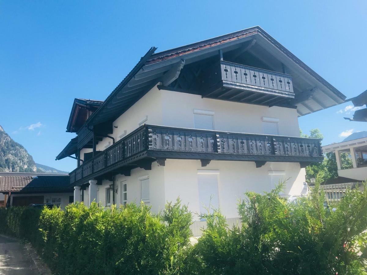 Ferienhaus Butterfly ガルミッシュ・パルテンキルヒェン エクステリア 写真